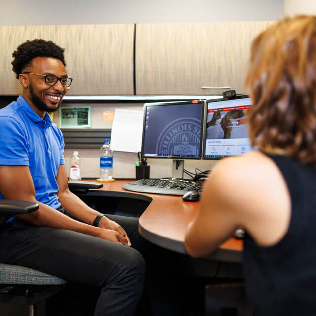 Student meets with an admissions counselor.